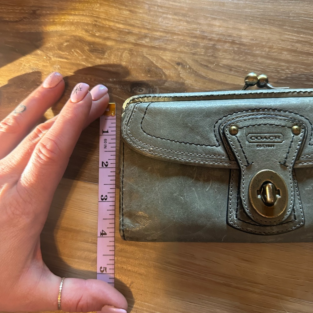 Vintage Coach Legacy Women’s Wallet Moss - Picture 7 of 7